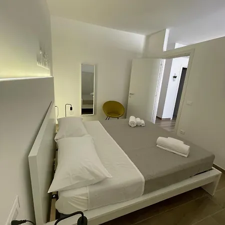 Ingrosso Lägenhet *